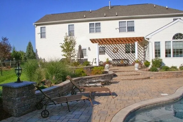 Professional yard cleanup service in Hampton, NJ by Ryback Landscaping