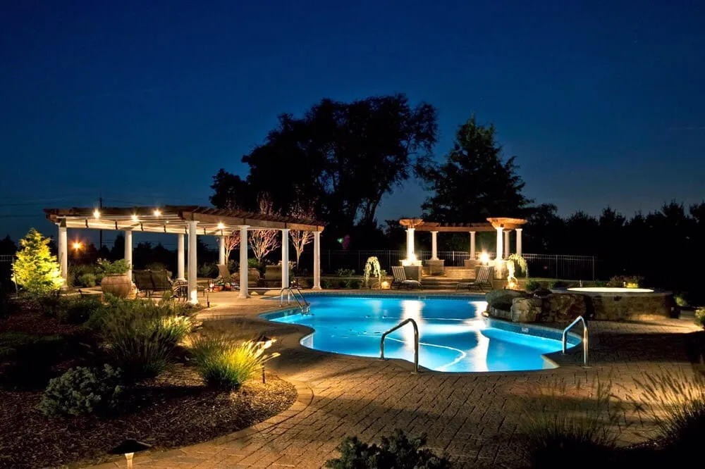 Professional garden landscaping in Hampton, NJ by Ryback Landscaping