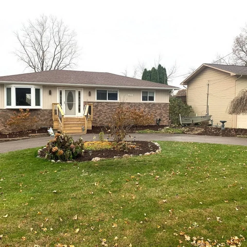 Local lawn care service for residential properties across Howell, MI - Ryder's Lawn and Landscape