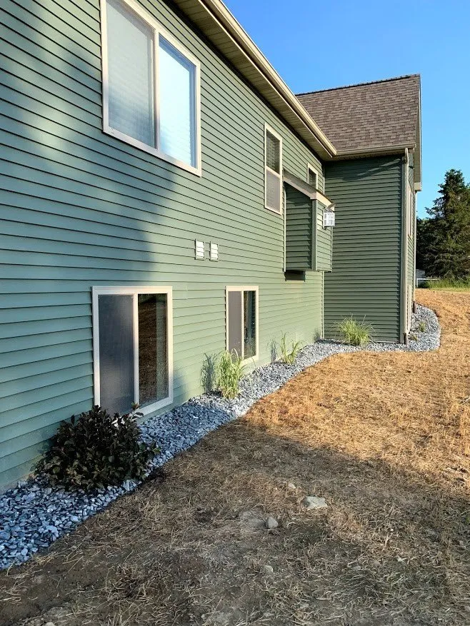 Professional garden landscaping in Howell, MI - Ryder's Lawn and Landscape