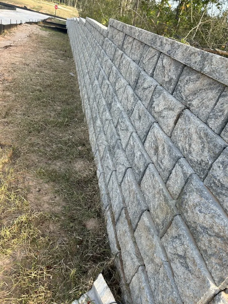 Reliable residential landscaping in Plantersville, TX by RyJ Landscaping