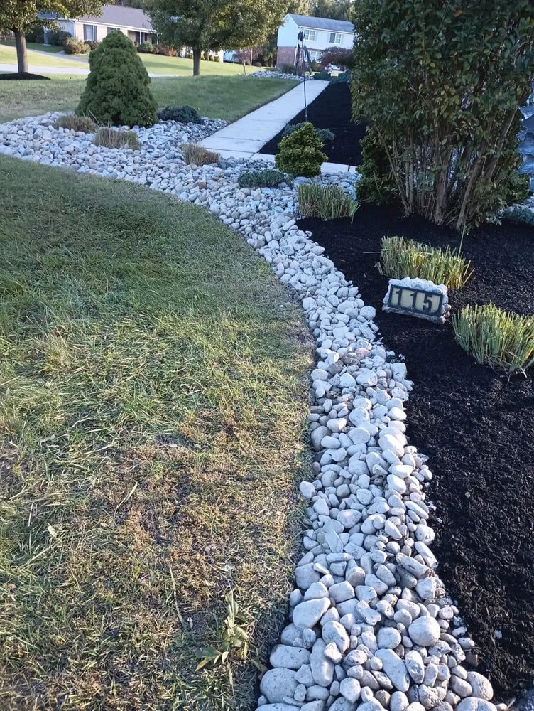 Top-rated landscaping services in New Castle, DE - RYL Landscaping