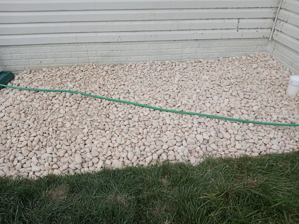 Custom residential landscaping experts serving New Castle, DE - RYL Landscaping