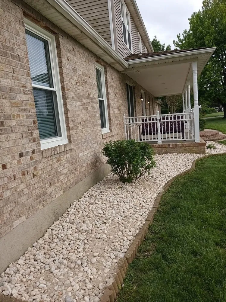 Reliable residential landscaping in New Castle, DE by RYL Landscaping