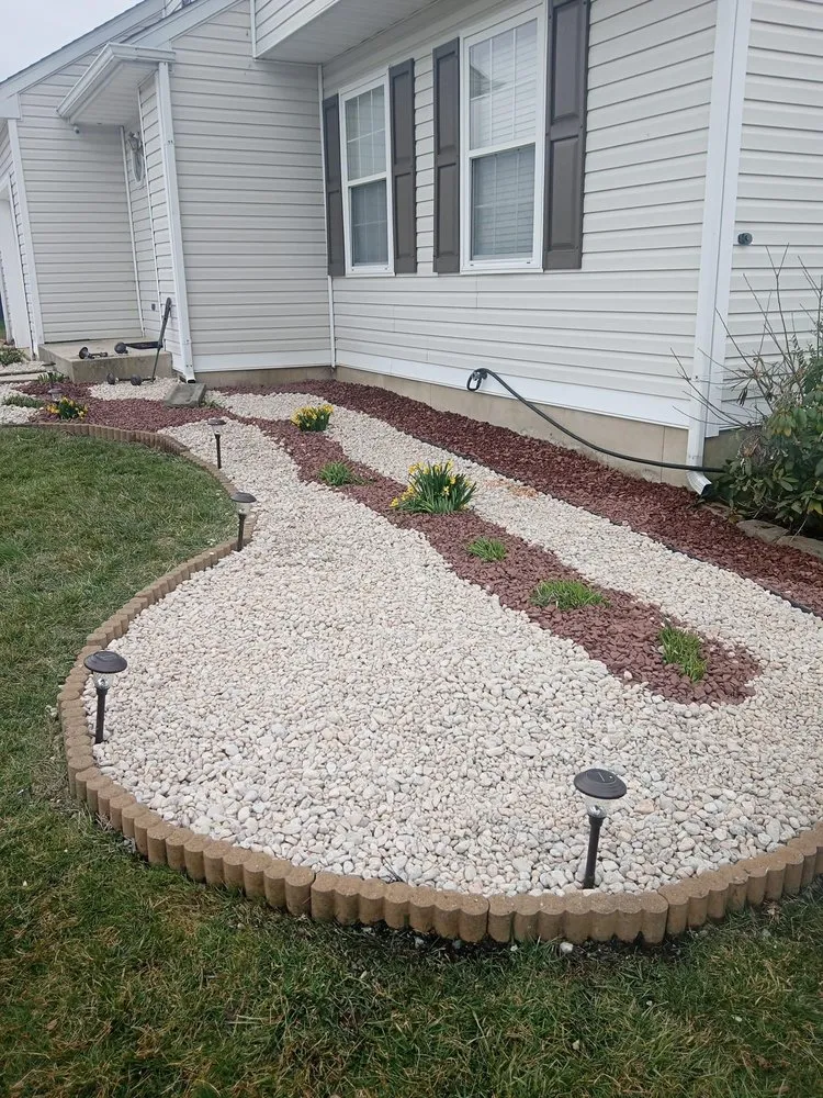 Affordable outdoor landscaping in New Castle, DE by RYL Landscaping