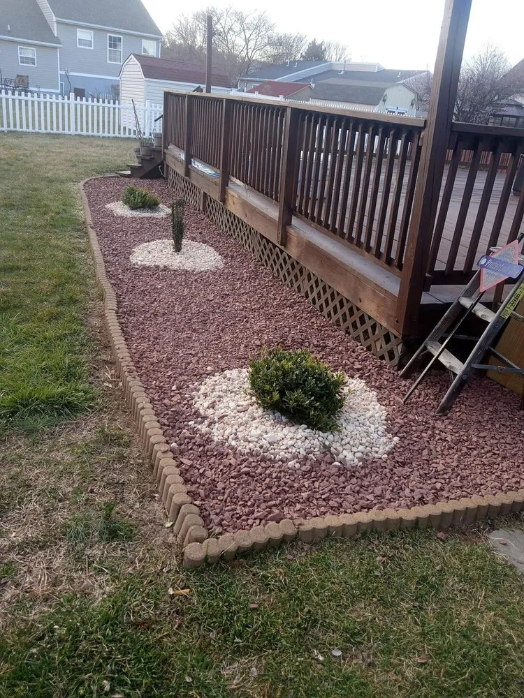 Expert landscape design in New Castle, DE by RYL Landscaping
