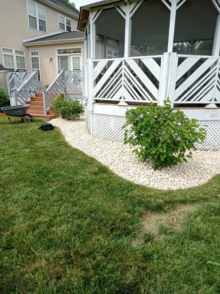 Professional outdoor landscaping in New Castle, DE - RYL Landscaping