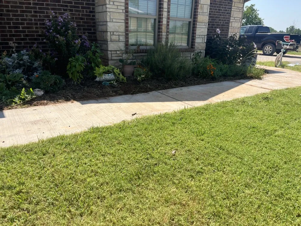 Top-rated landscape design for homes in Blanchard, OK by Rynes Lawn Care
