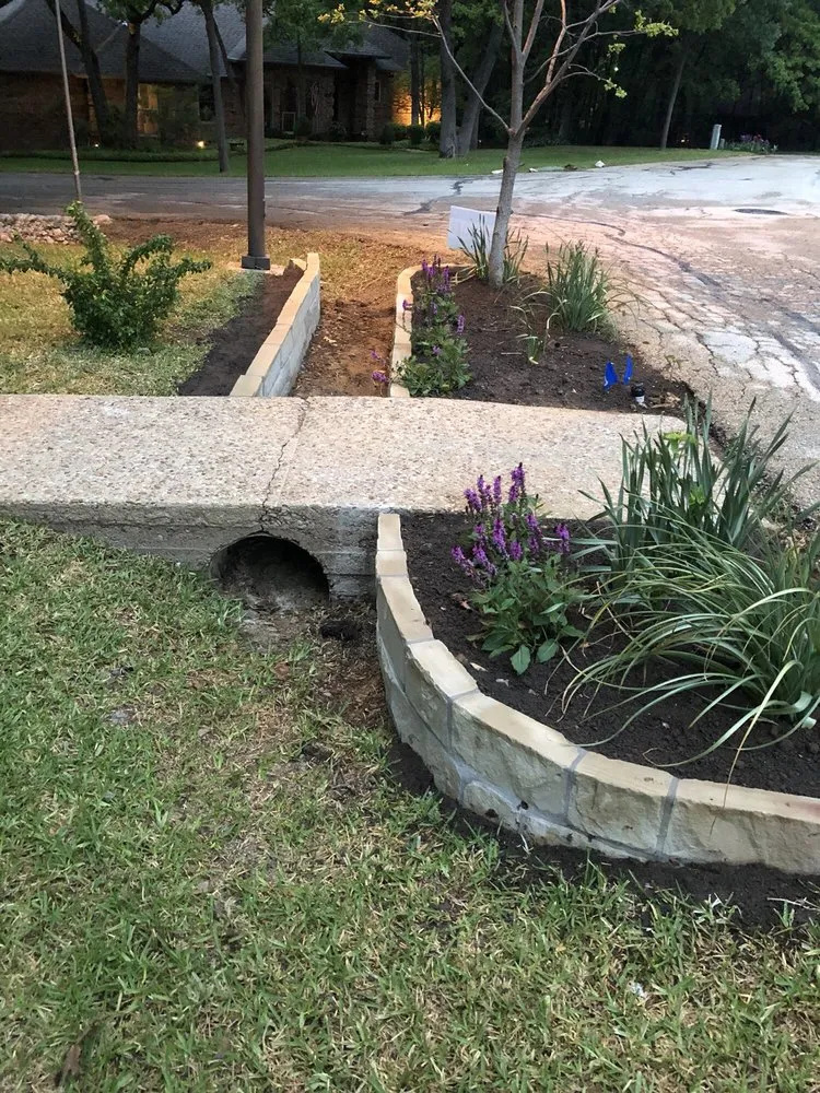 Trusted lawn mowing service in Lewisville, TX - Ryno Lawn Care