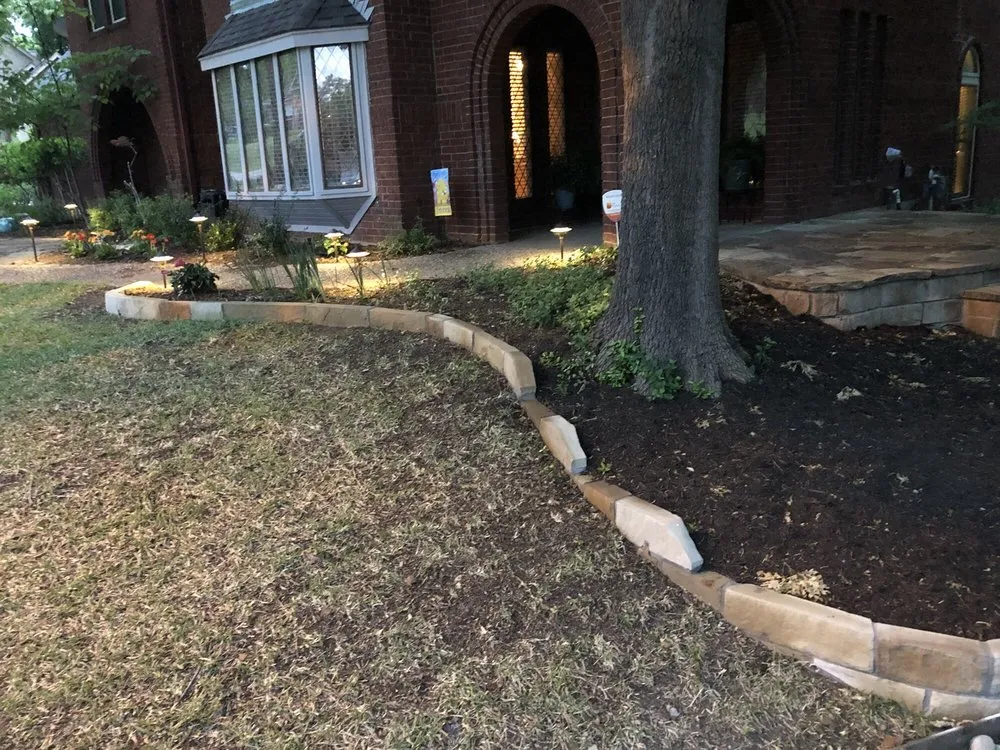 Expert lawn mowing service in Lewisville, TX - Ryno Lawn Care