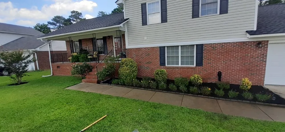 Expert garden landscaping experts serving Raeford, NC - Ryno's Lawn, Landscape, and Handyman Services