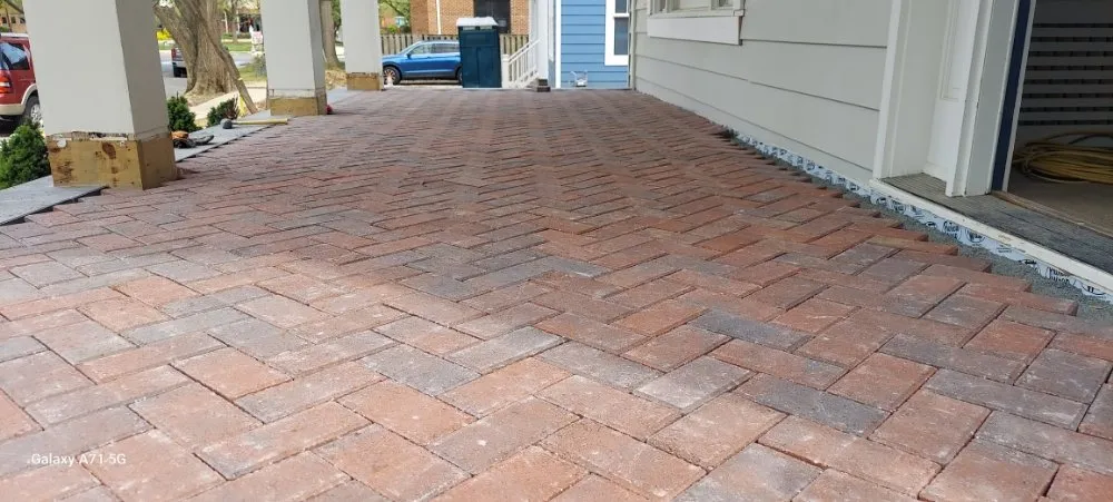 Affordable residential landscaping for homes in Alexandria, VA by RZ & P Landscaping