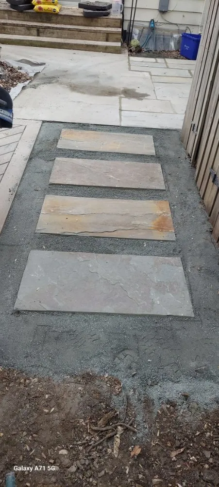 Professional yard cleanup service for beautiful yards across Alexandria, VA - RZ & P Landscaping