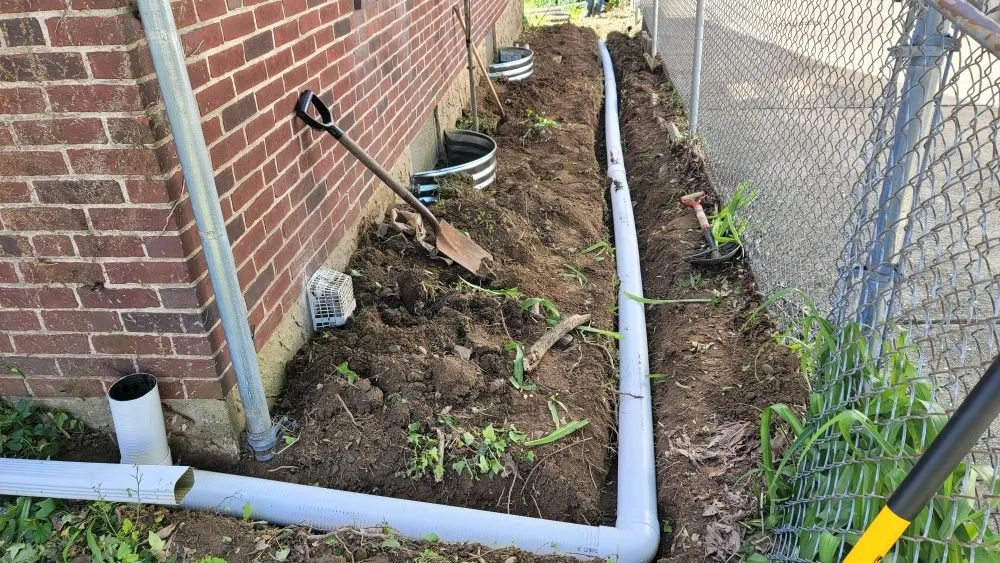 Reliable yard maintenance for beautiful yards in Newark, DE by Rz Landscape Services