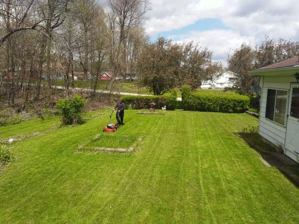 Trusted lawn care service in Mansfield, OH by S & B Landscaping
