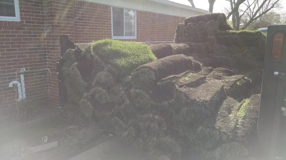Local outdoor landscaping for year-round maintenance in Oak Park, MI by S & B Landscaping