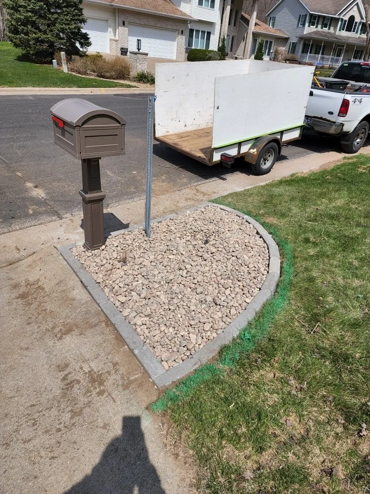 Affordable yard maintenance experts serving La Crosse, WI - S & B's Lawn & Snow