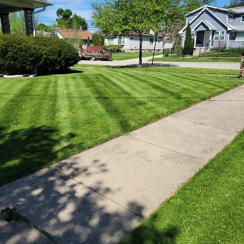 Reliable lawn mowing service for beautiful yards across Hanover Park, IL - S & F Landscaping Services