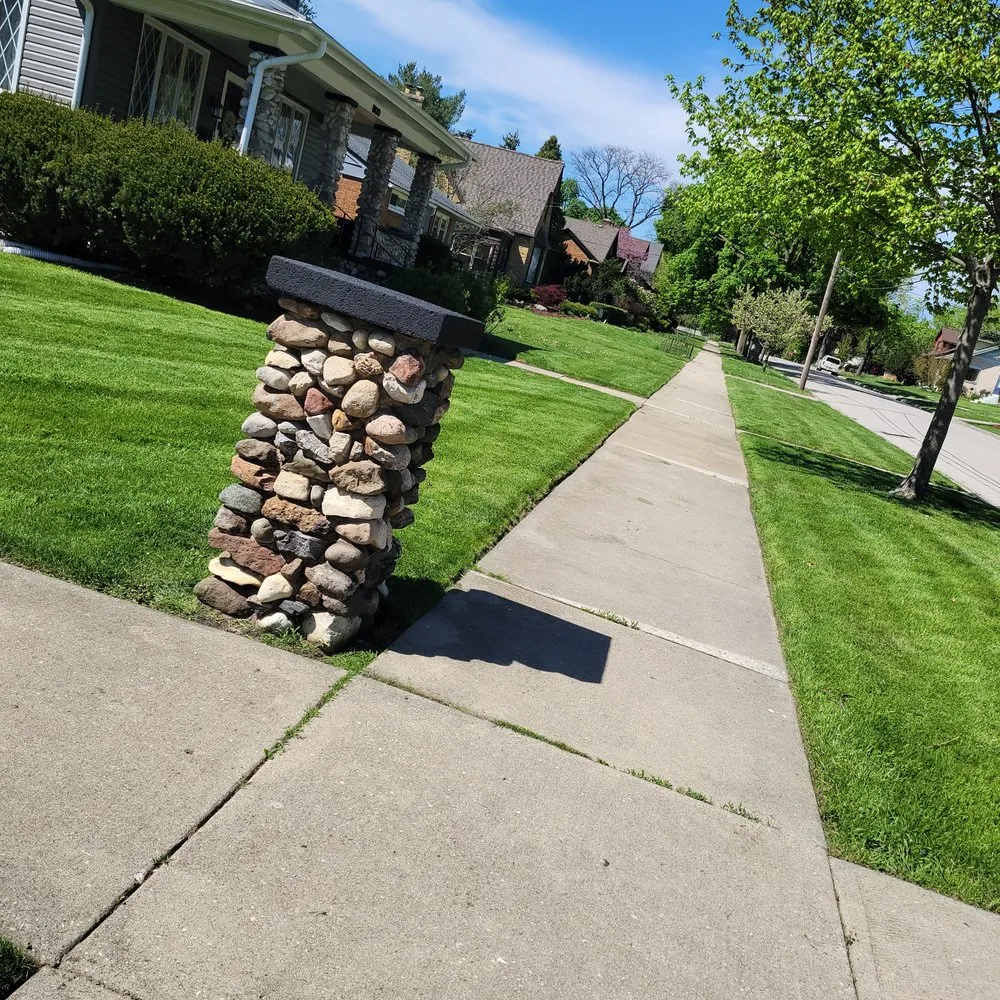 Professional garden landscaping for beautiful yards across Hanover Park, IL - S & F Landscaping Services