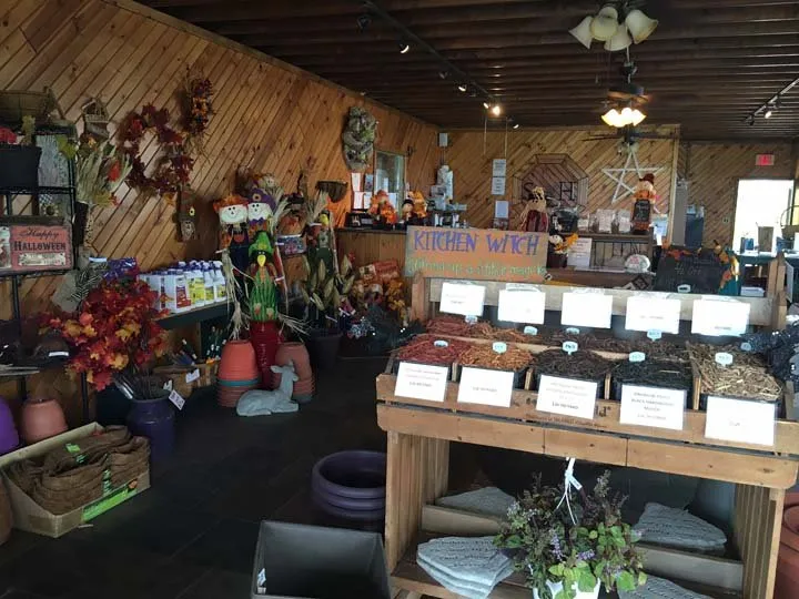 Trusted residential landscaping experts serving Roscoe, IL - S & H Nursery