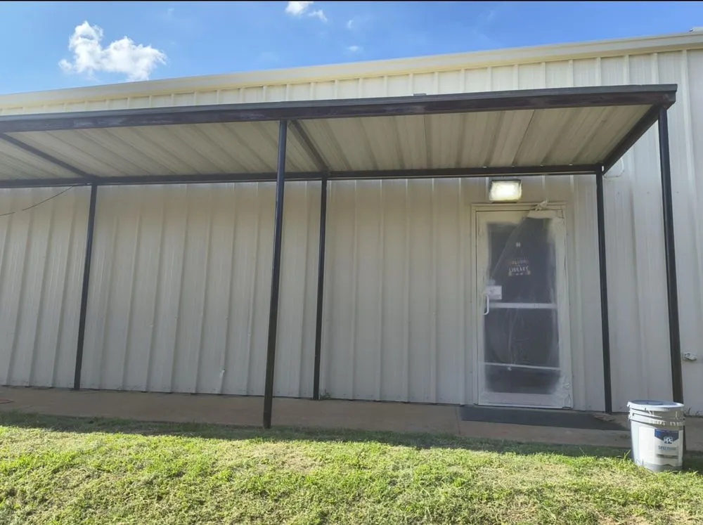 Custom yard maintenance for year-round maintenance in Oklahoma City, OK by S & J Construction