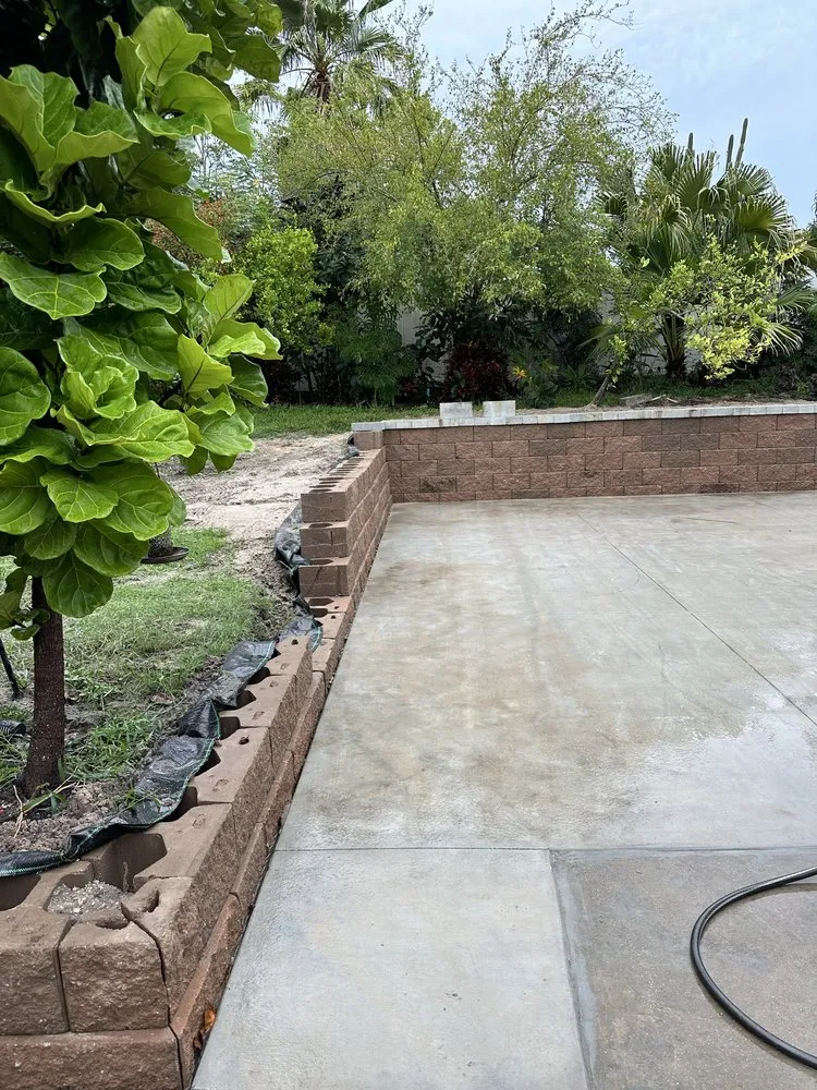 Professional lawn mowing service in Deltona, FL by S & L Landscape Diversified Services