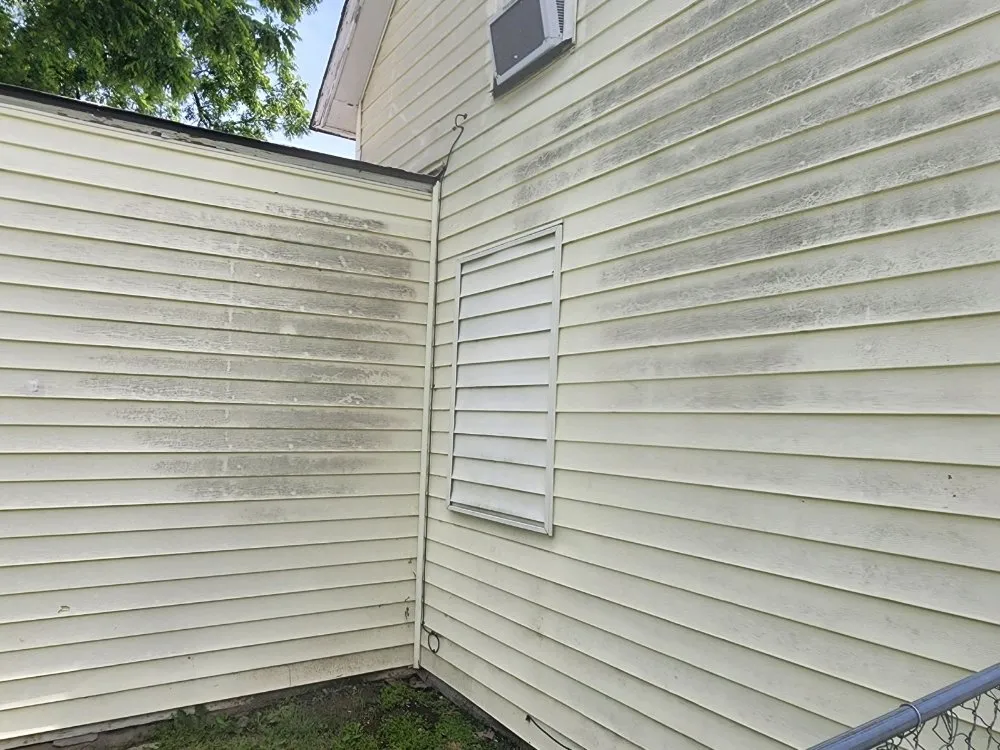 Reliable yard maintenance experts serving Parsons, KS - S & M Power Washing and Lawn Care