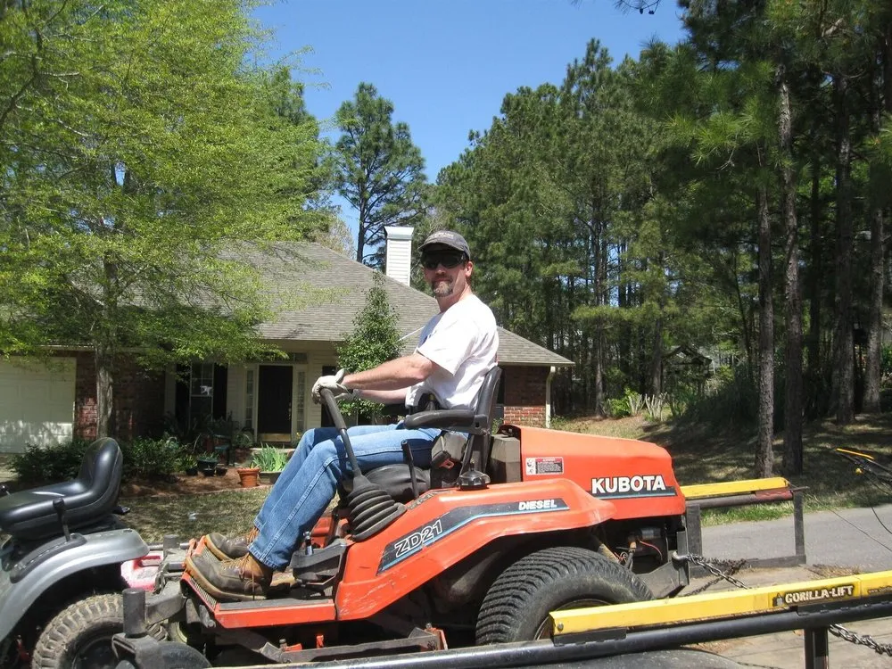 Reliable residential landscaping in Deville, LA by S & R Lawn Maintenance