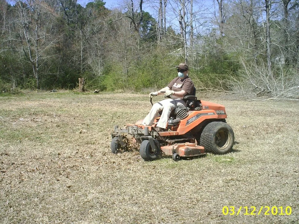 Reliable residential landscaping in Deville, LA - S & R Lawn Maintenance
