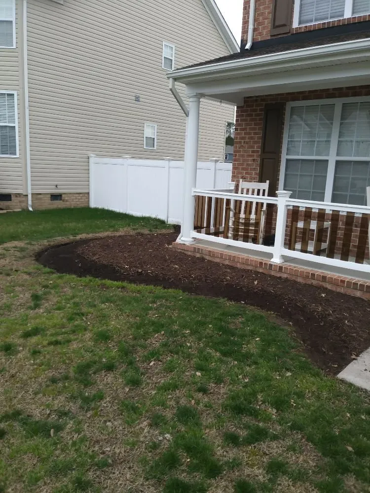 Local landscape design experts serving Suffolk, VA - S & R Premium Landscaping Services
