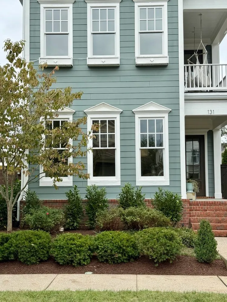 Custom lawn care service experts serving Nashville, TN - S & S Services