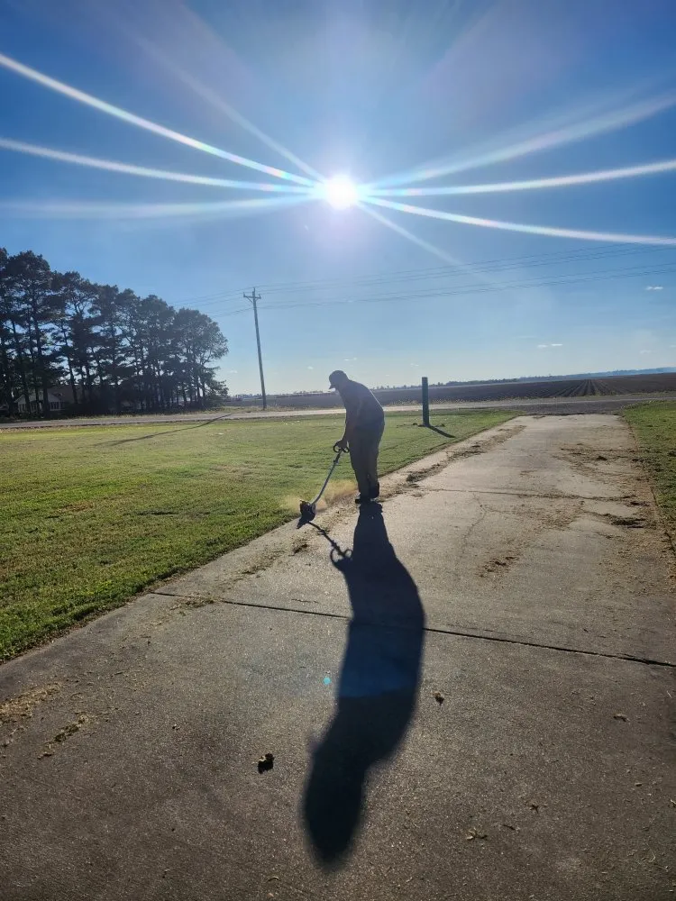 Reliable outdoor landscaping in Marmaduke, AR by S & W lawncare