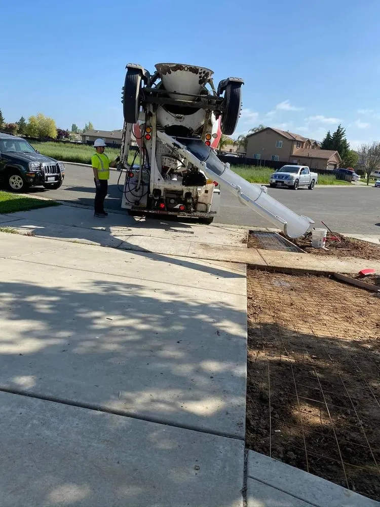 Professional garden landscaping experts serving Honolulu, HI - S A & Brothers