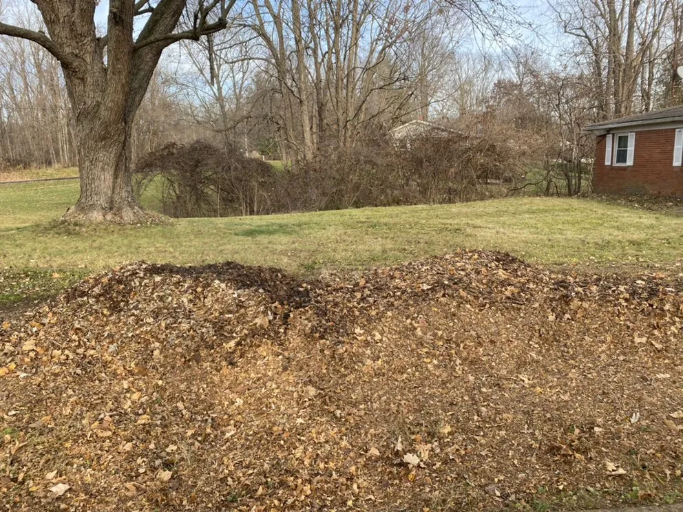 Trusted outdoor landscaping for homes in Waynetown, IN by S and T Auto Repair and Landscaping