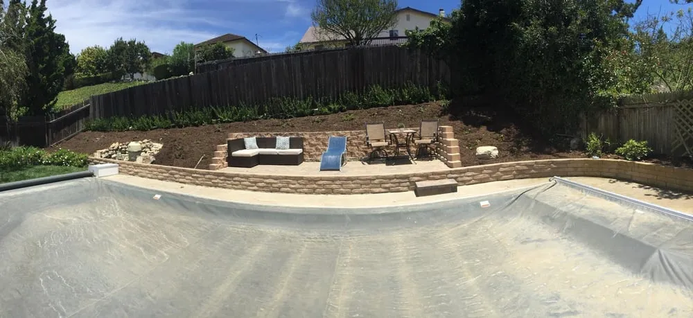 Professional yard cleanup service in Rancho Palos Verdes, CA by S B Landscaping