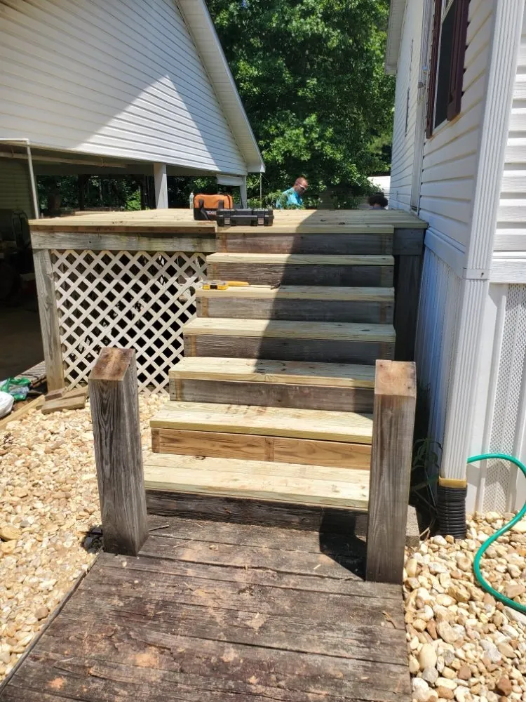 Local yard maintenance in Valley, AL - S E Fencing & Outdoors