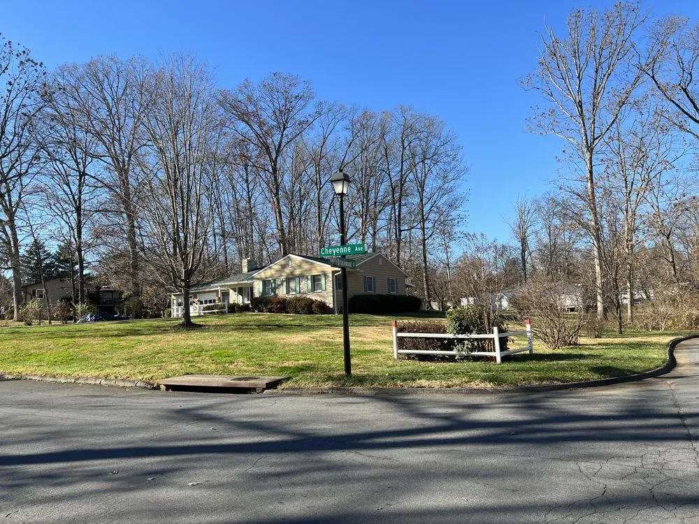 Trusted lawn mowing service experts serving Abingdon, MD - S K Services