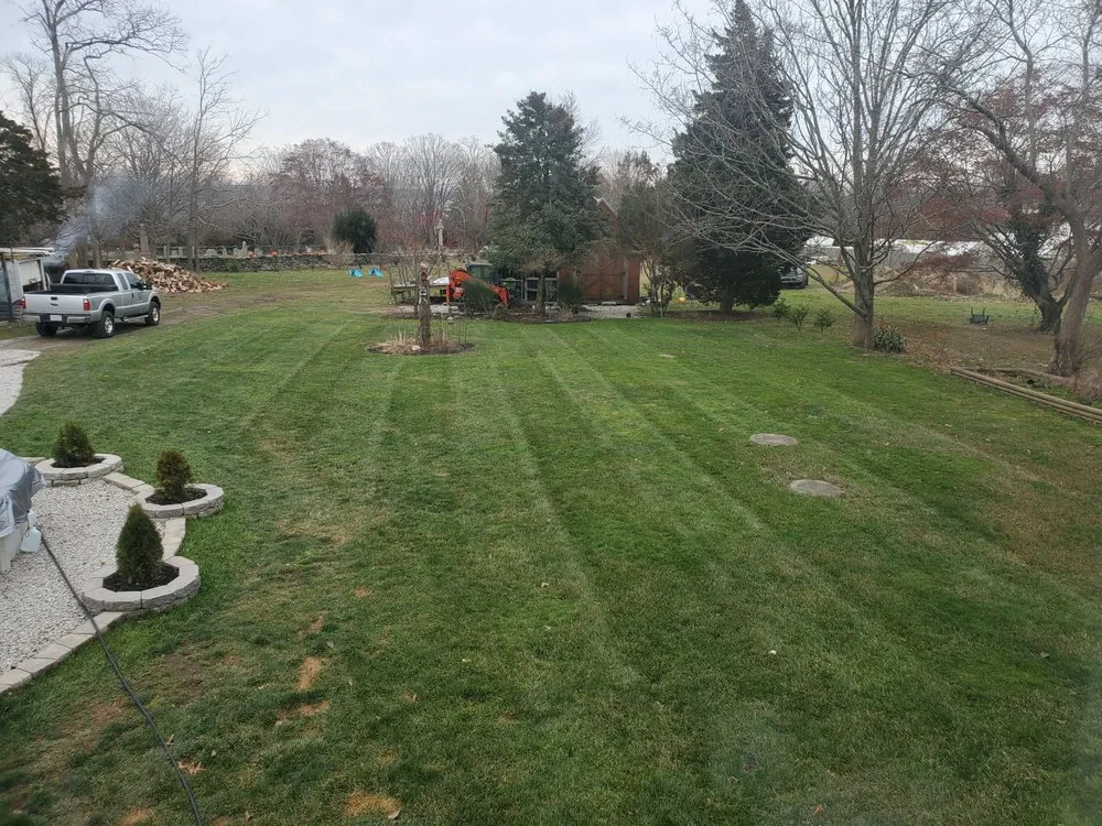 Affordable lawn care service in Portsmouth, RI - S. Medeiros Lawn & Landscape