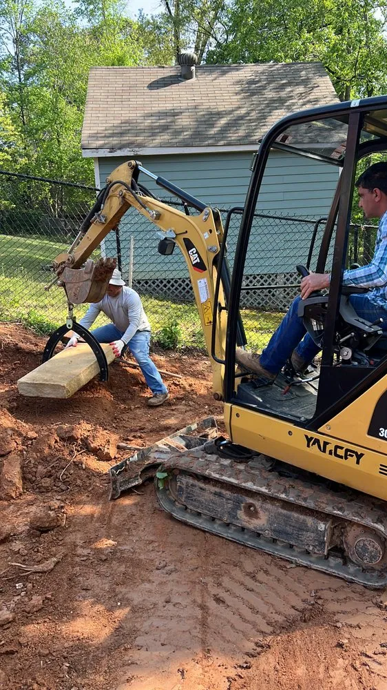 Affordable lawn care service in Alpharetta, GA - S O S Job Needs