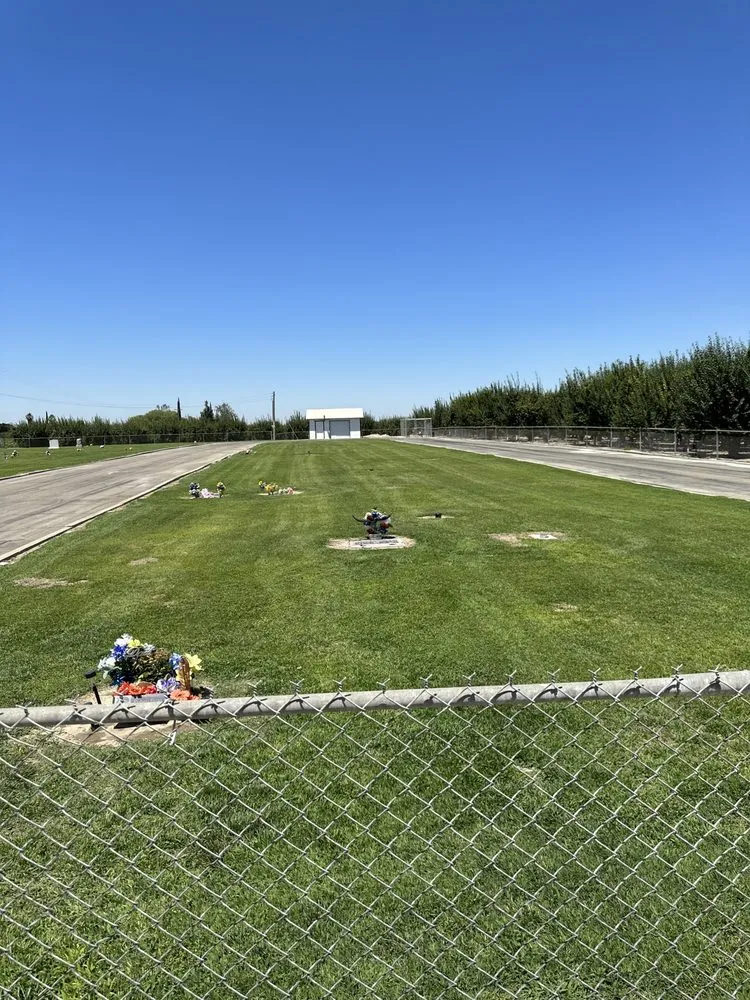 Expert landscaping services in Selma, CA by S Reyes Lawn Service