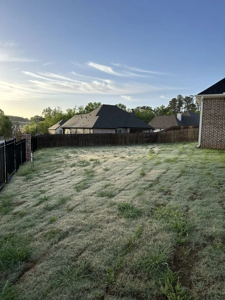 Custom lawn care service for residential properties in Flint, TX by S T Lawn Care