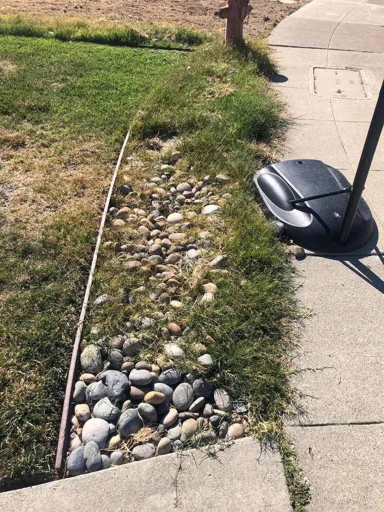 Custom residential landscaping in Tracy, CA - S V Gardening Service