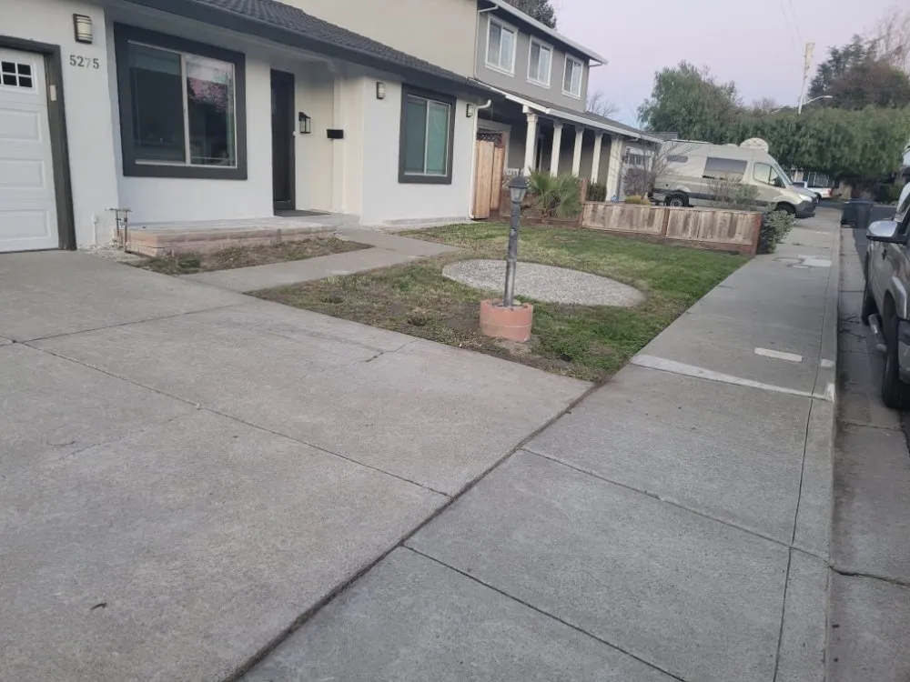 Top-rated lawn care service experts serving Tracy, CA - S V Gardening Service