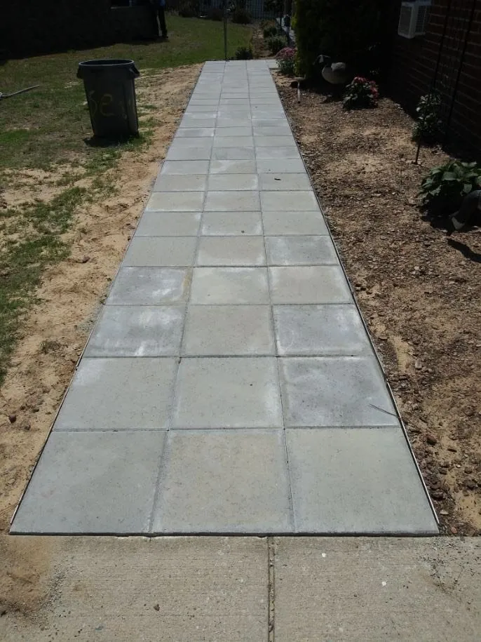 Local garden landscaping in Jackson Springs, NC by Saavedra Clean Landscape