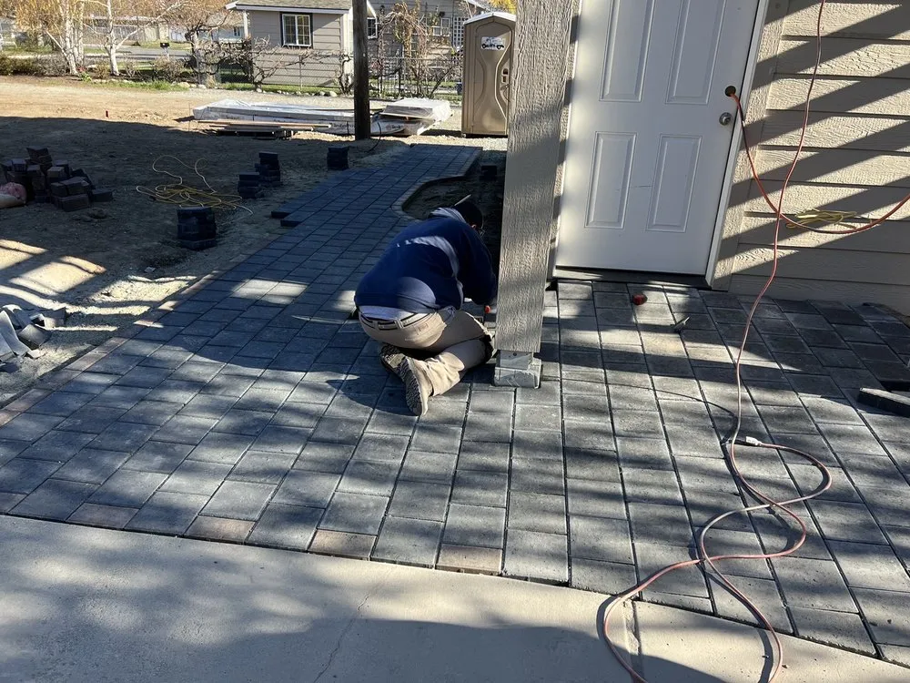 Professional lawn mowing service experts serving Manson, WA - Saavedra Construction