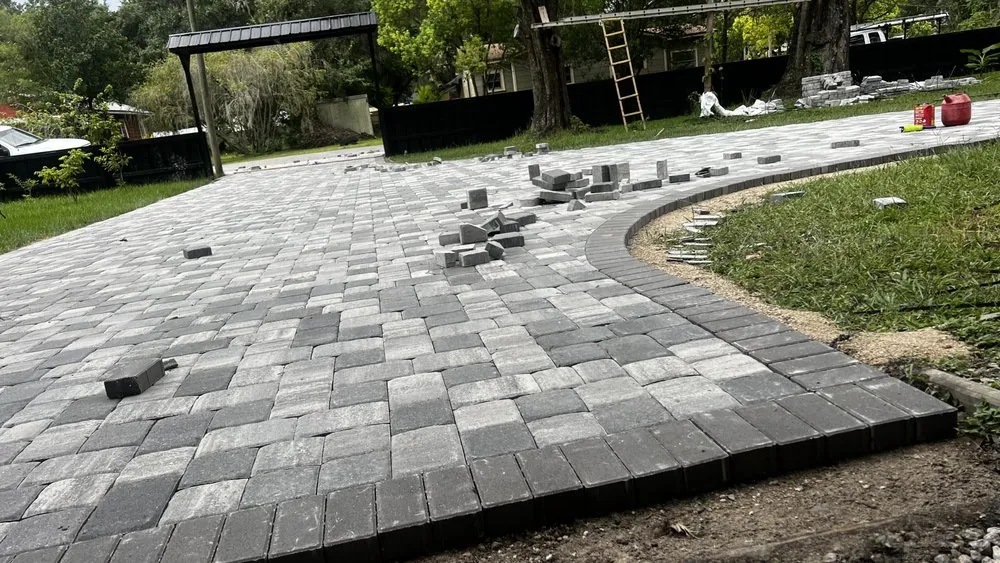 Custom yard maintenance in Tampa, FL by Saban Pavers