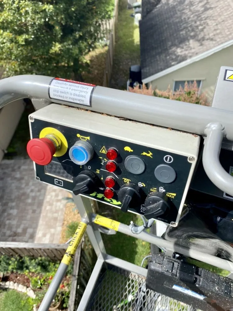 Reliable landscaping services experts serving Miami Gardens, FL - Sabash