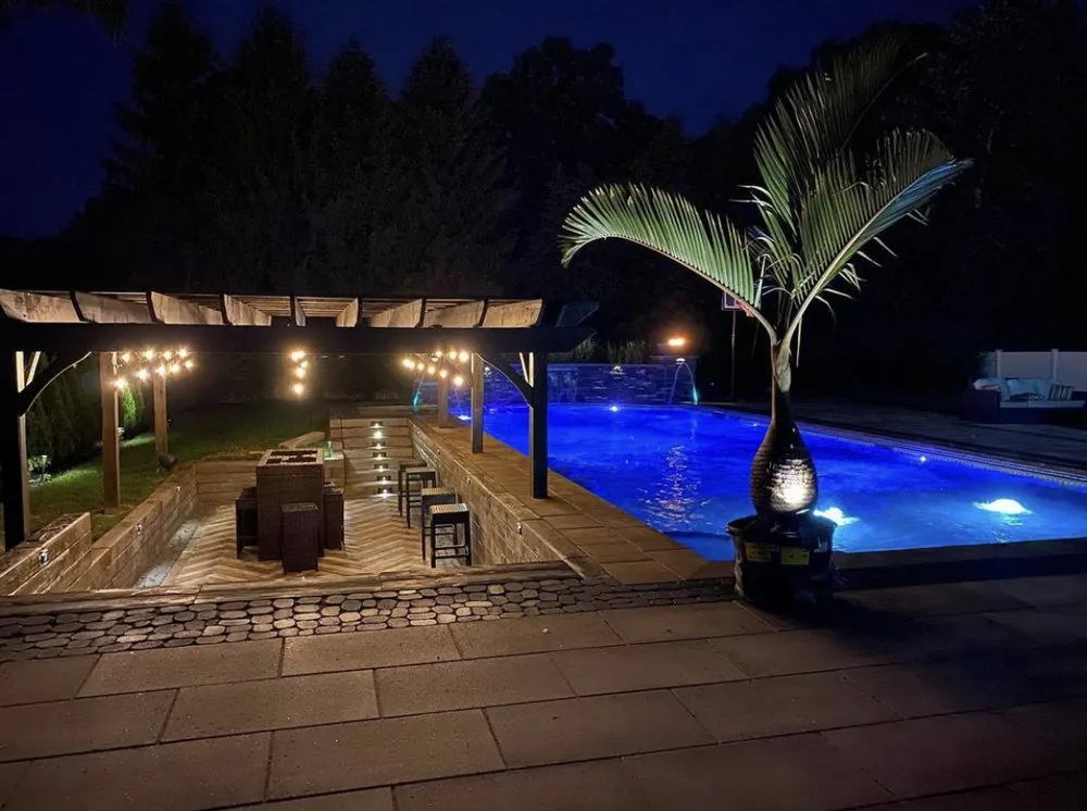 Affordable yard cleanup service for beautiful yards in Howell, NJ by Sabba's Landscaping