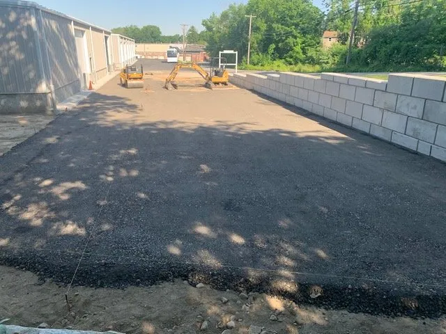 Local yard maintenance experts serving Coventry, RI - Saccoccia's Construction