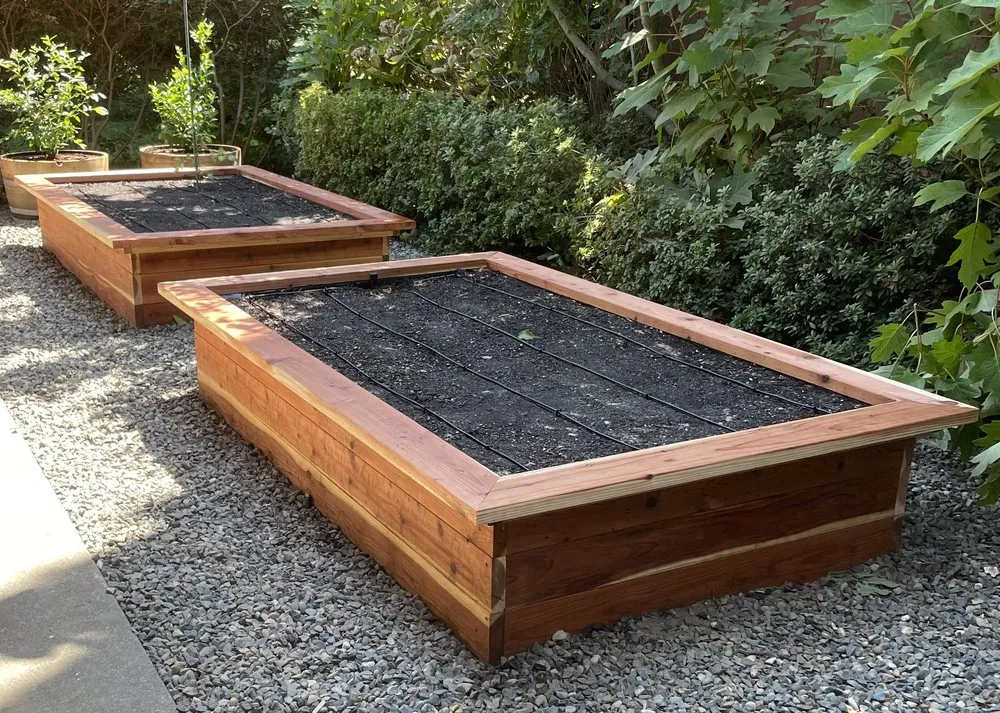 Custom lawn care service in Sacramento, CA by Sacramento Vegetable Garden Specialty